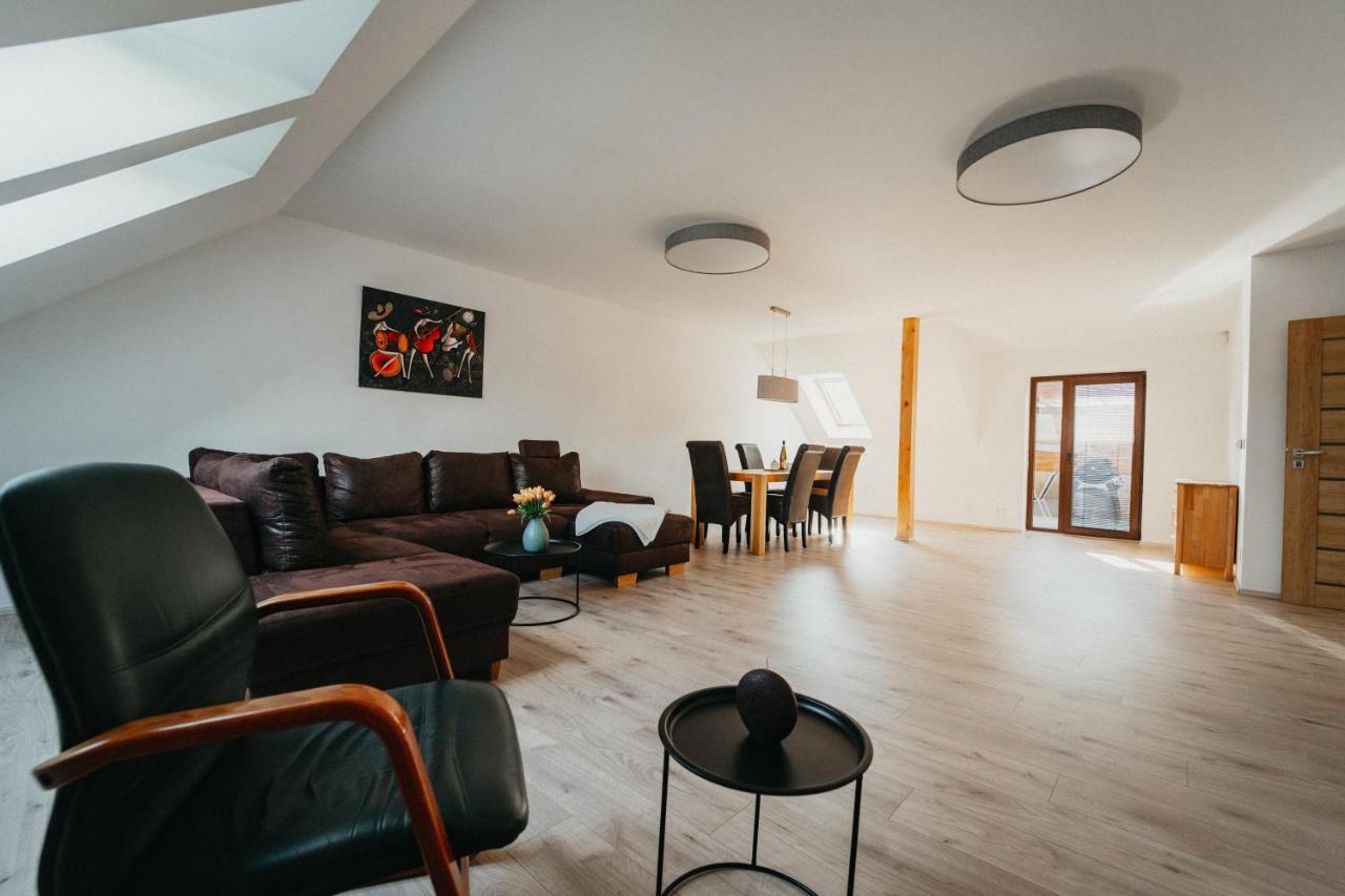 Apartman Na Palouku Povrly Εξωτερικό φωτογραφία